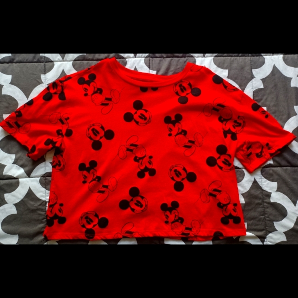 Mickey Mouse Crop